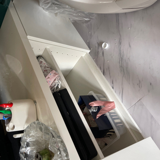 テレビボードの画像