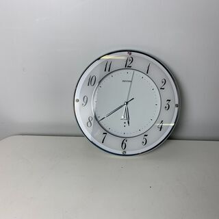 (211007)【70％値下げ】　★美品★　リズム時計工業　電波...