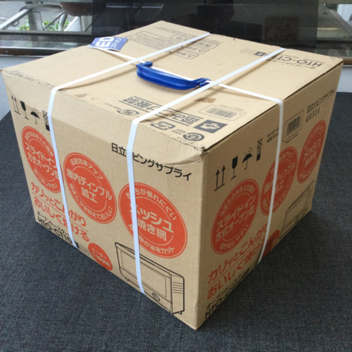 未使用　オーブントースター　2014年4月のカタログ付き　　幅31　　奥行28　　高さ23.2　 （ｃｍ）　1100W メッシュ焼き網　山形パン2枚対応