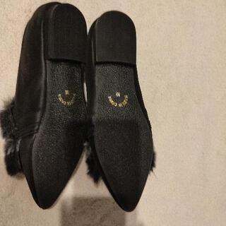 （引き渡し決定しました）bleu bleuet 靴 新品 ファーの画像