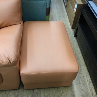 KJ-11【ご来店頂ける方限定】2シーターソファ スツール付き