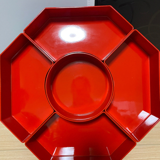 おせち料理の入れ物回転します‼️値下げ可能の画像