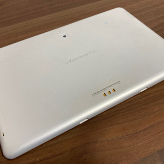 ドコモ アローズ タブレット F-02Fの画像