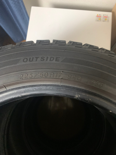 【早い者勝ち】YOKOHAMA スタッドレスタイヤ　225/50r17