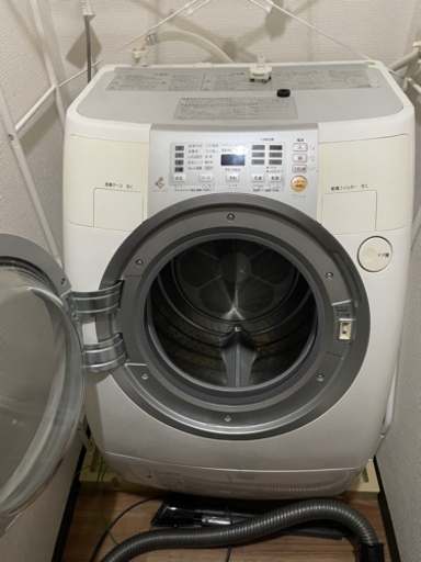 ドラム式洗濯機　10日の午前中までに引き取ってくれる方15000でお売りします！