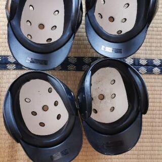 ヘルメット４個(野球用・ソフトボール用)の画像