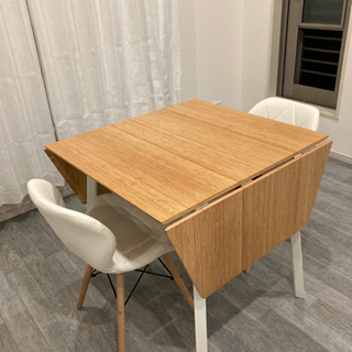 IKEA ダイニングテーブル　白イス2脚セット　手渡しのみ