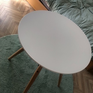 カフェ風 イームズ テーブル の画像
