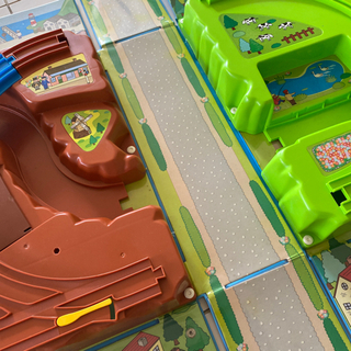 きんかんしゃトーマスのレールバッグとベーブレイドとフィールドの画像