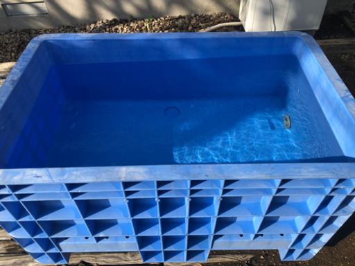 ジャンボックス　破損あり　水漏れ無し　500L