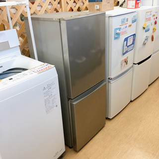 AQUA 126L 2ドア冷蔵庫✨AQR－13J(S)✨2020年製 新しめです♪✨清掃