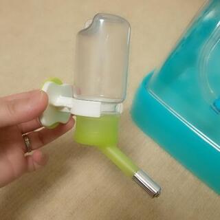 ハムスターゲージ / 給水器の画像