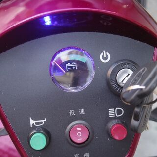 電動シニアカ－運転免許証不要。　今年購入、連続航続距離18ｋｍ　...