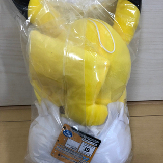 ピカチュウぬいぐるみ新品の画像