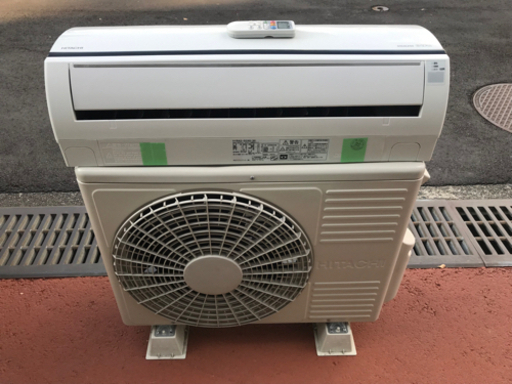 HITACHI日立　2.8kwルームエアコン　RAS-D28D(W)  2014年製
