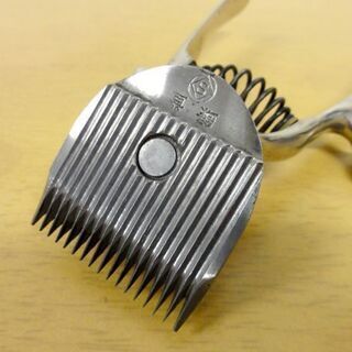 レトロ 手動式バリカン ヘアークリッパー 理容 床屋 散髪 古道具 当時物 札幌 中央区の画像