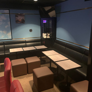 カラオケBAR❗️バイト募集