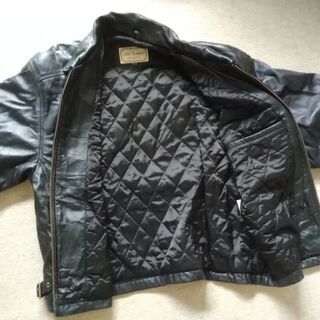 羊革のジャケットの画像