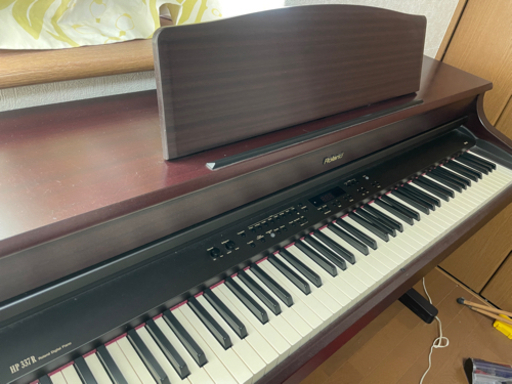 お値下げ　Roland 電子ピアノ 88鍵盤 HP337R