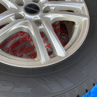 日産エクストレイル　トーヨー　スタッドレス　タイヤ