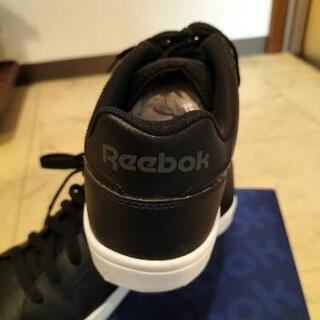 早い者勝ち！Reebok スニーカーの画像