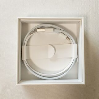 Apple Airpods with Charging Case 美品の画像