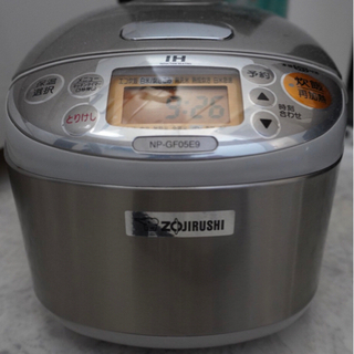 炊飯器(3合炊き)