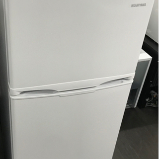 🌟新品未使用。激安オススメ 冷凍冷蔵庫118L ホワイト IRS...