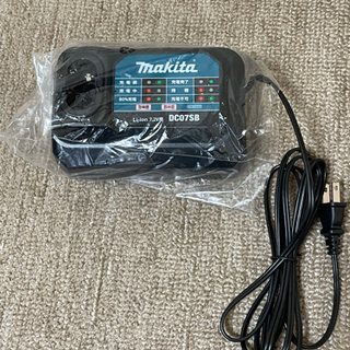 マキタ電動工具用バッテリー充電器