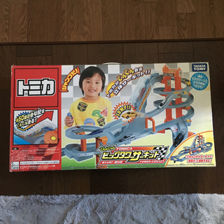 トミカ　びゅんびゅんビッグタワーサーキット