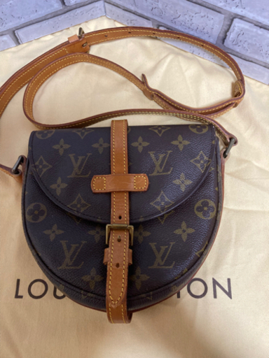 LOUIS VUITTONモノグラムショルダーバッグ
