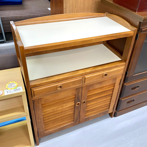 【お取り置き中】木製のレトロなキッチン収納棚