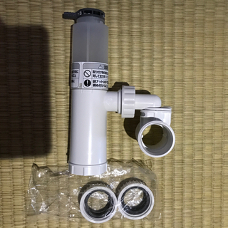 ① 新品　TOTO電気温水器　排水ホッパー　RHE97H-32 ...
