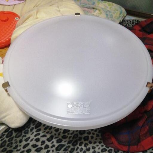 金欠の為至急、LEDシーリングライト、リモコン付き