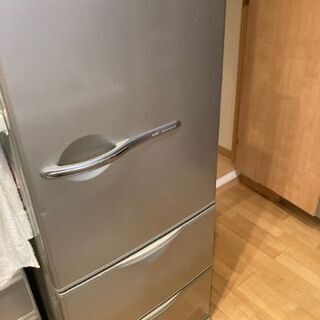 サンヨー冷凍冷蔵庫　新生活の家電用品そろいます
