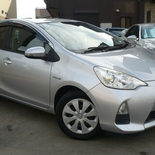 ★美車★２４年式★上級グレード★アクアG★８インチナビ＆フルセグ...