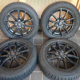スタッドレスタイヤ　アルミホイール付き　185/60R15  