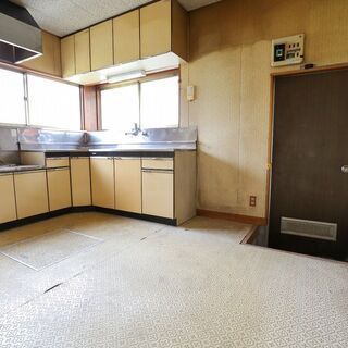 『陽当たり良好、南向き角地』■結城市上成■中古戸建 − 茨城県