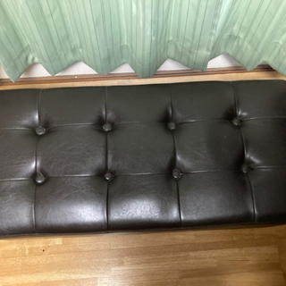 ベンチ型ソファーの画像