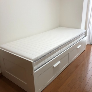 【交渉中】IKEA BRIMNES ブリムネス ベッド　マットレス付き