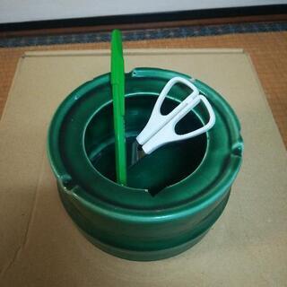 陶器小物入れ　無料で譲りますの画像