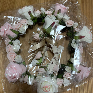 花冠と花腕輪、胸ポケットに挿す花飾り　リングボーイリングガールに...