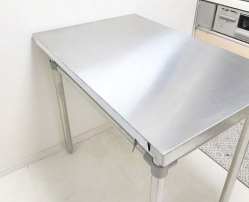 業務用ステンレステーブル　作業台　キッチンアイランド　美品