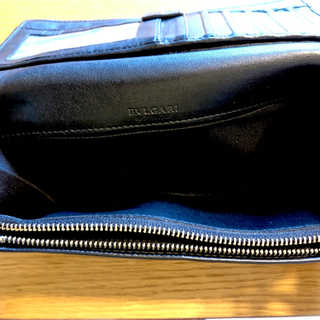 取り引き中　BVLGARI  長財布　メンズの画像