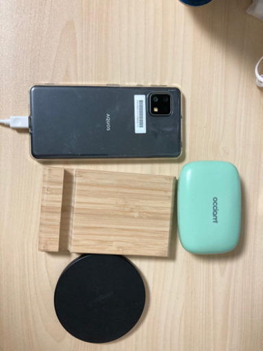 AQUOS
