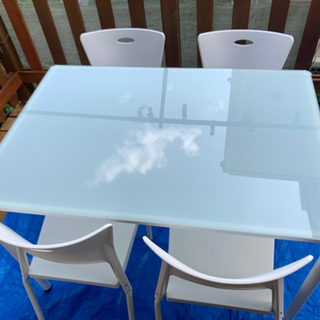 【ドタキャンにより再投稿】お部屋が明るくなるダイニングセット（ユーズド）の画像