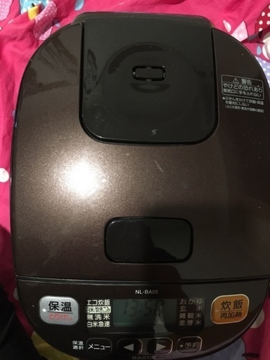 炊飯器です