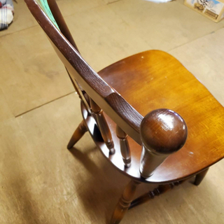 1611番✨家具 ダイニングチェア キツツキマーク 飛騨産業‼️の画像