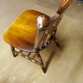 1611番✨家具 ダイニングチェア キツツキマーク 飛騨産業‼️の画像