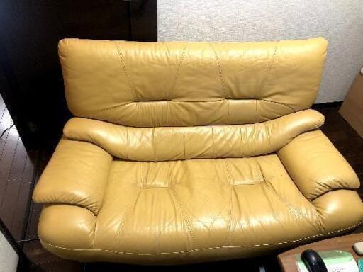 2000円【黄色】2人掛けレザーソファー